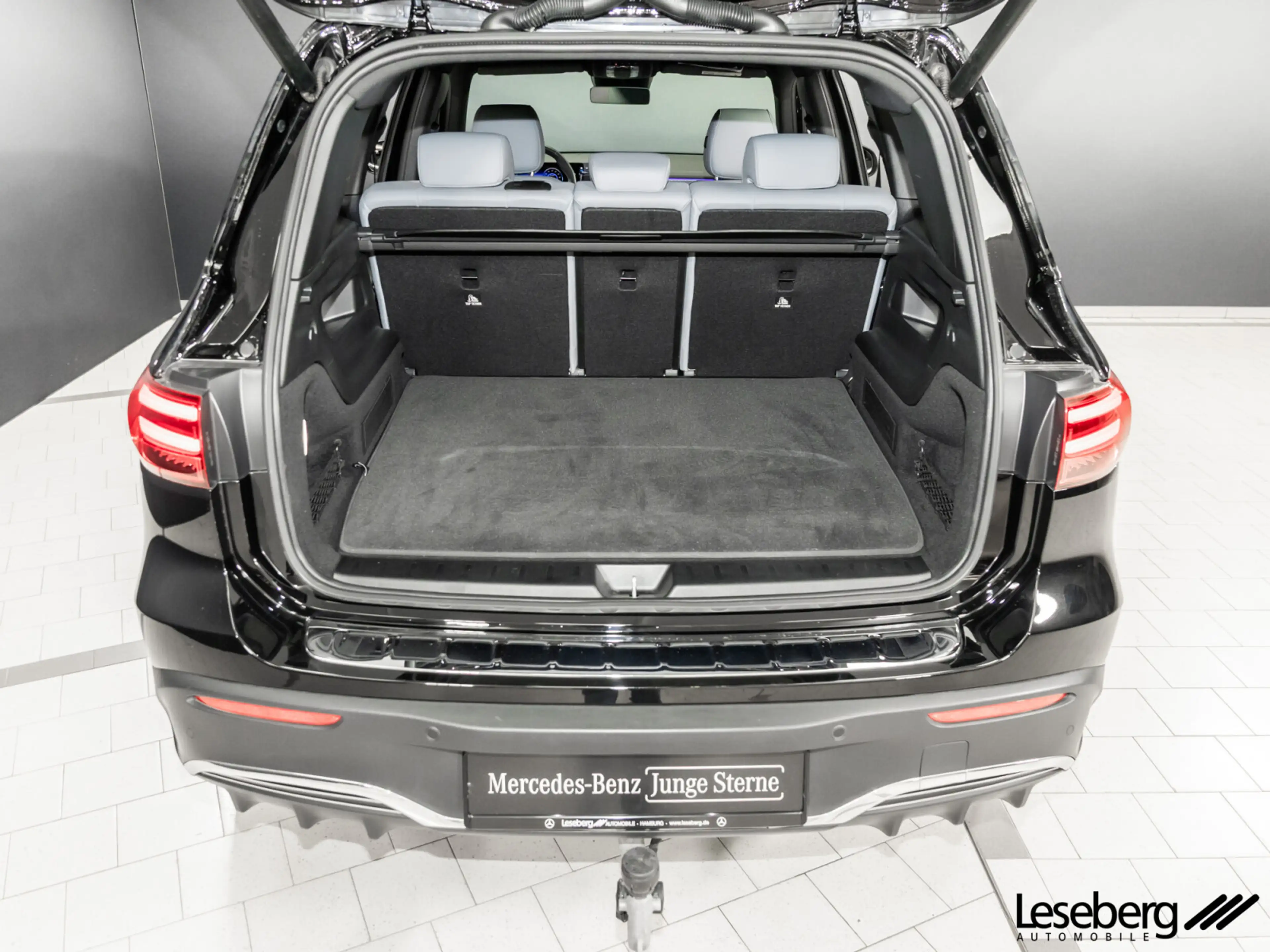 Mercedes-Benz EQB 250 EQB 250+ AMG Advanced LED/AHK/Pano/Distronic/Shz — photo 9
