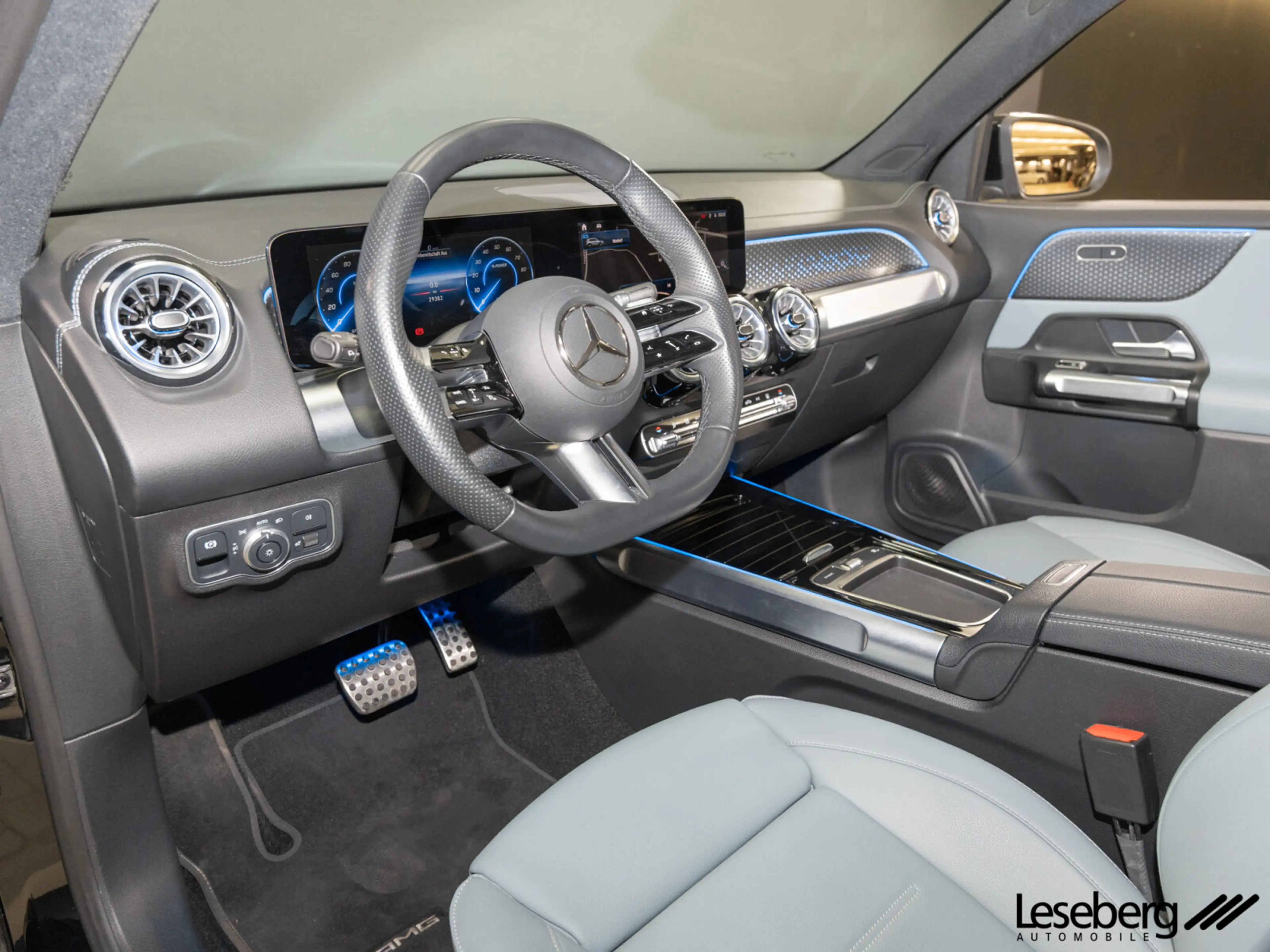 Mercedes-Benz EQB 250 EQB 250+ AMG Advanced LED/AHK/Pano/Distronic/Shz — photo 12