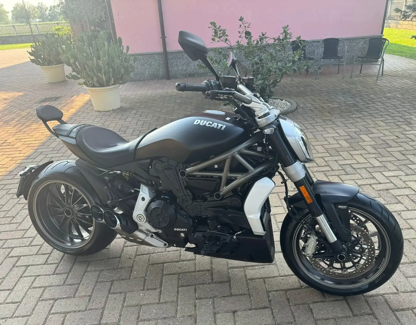 Ducati XDiavel Negro - 1