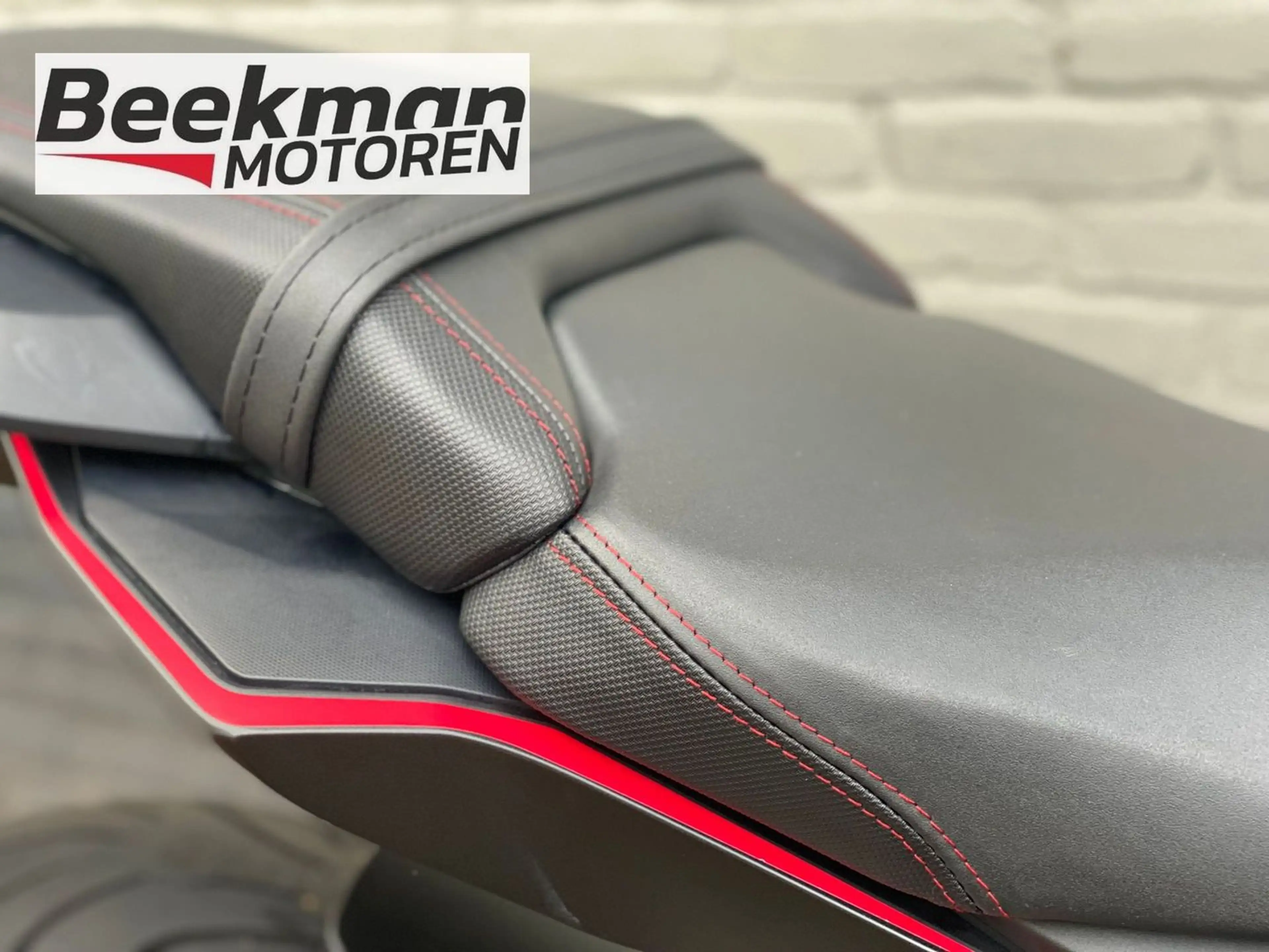 Honda CBR 650 R — photo 8