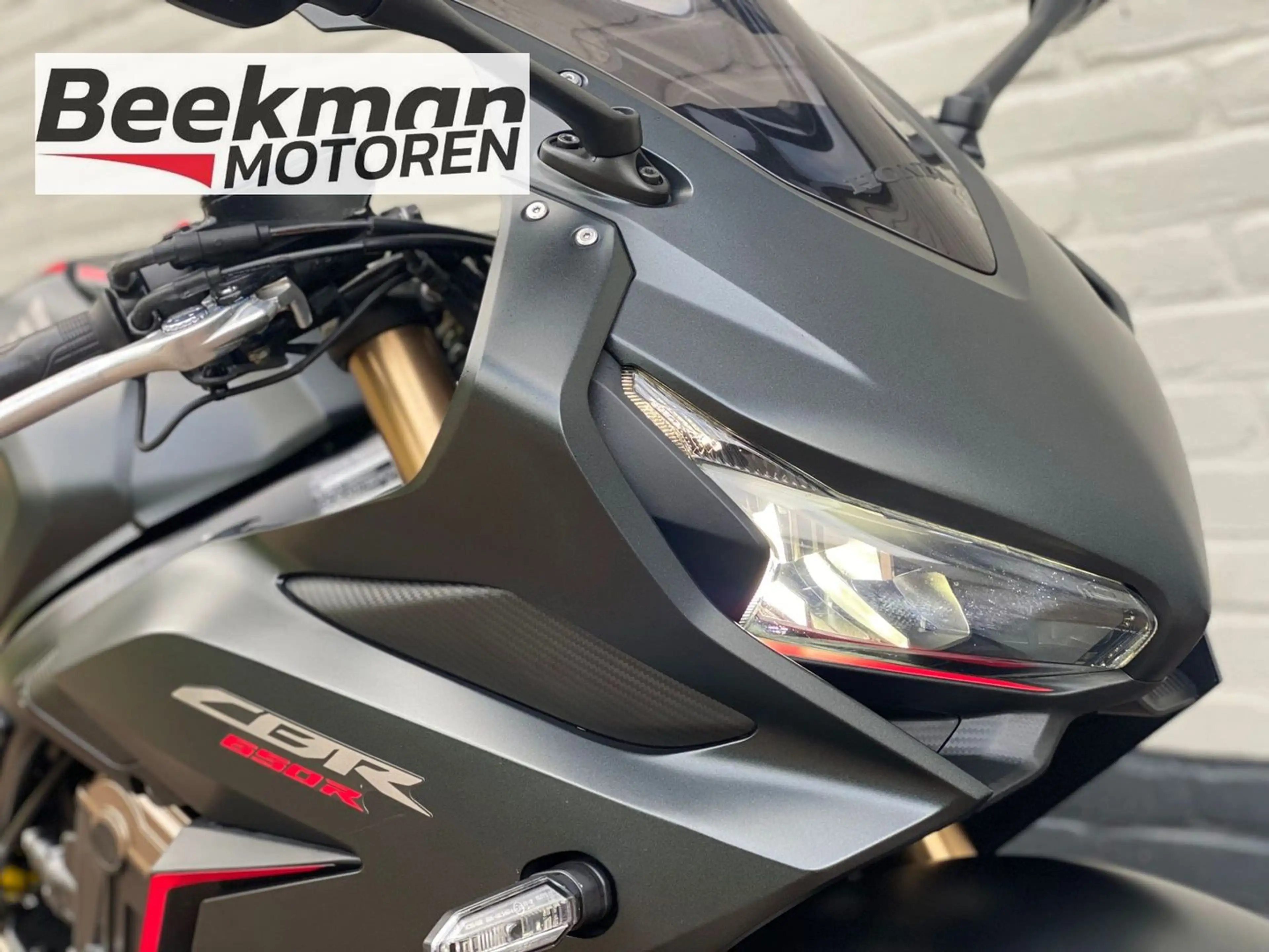 Honda CBR 650 R — photo 4