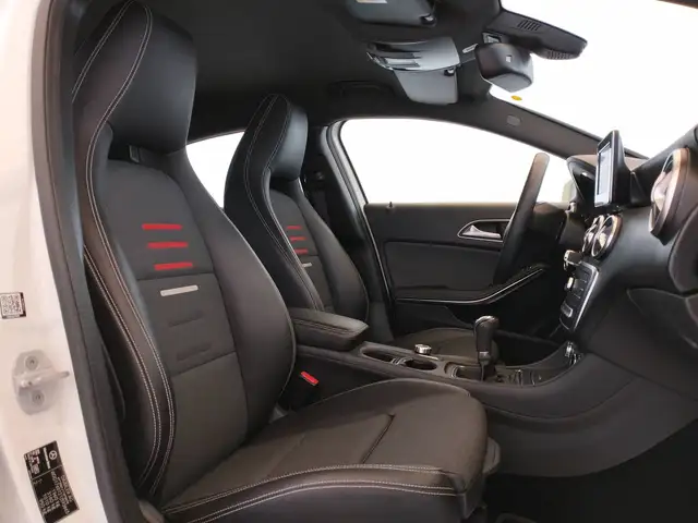Mercedes-Benz A-Class view 14