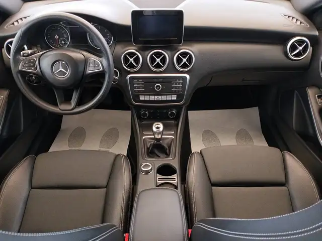 Mercedes-Benz A-Class view 8