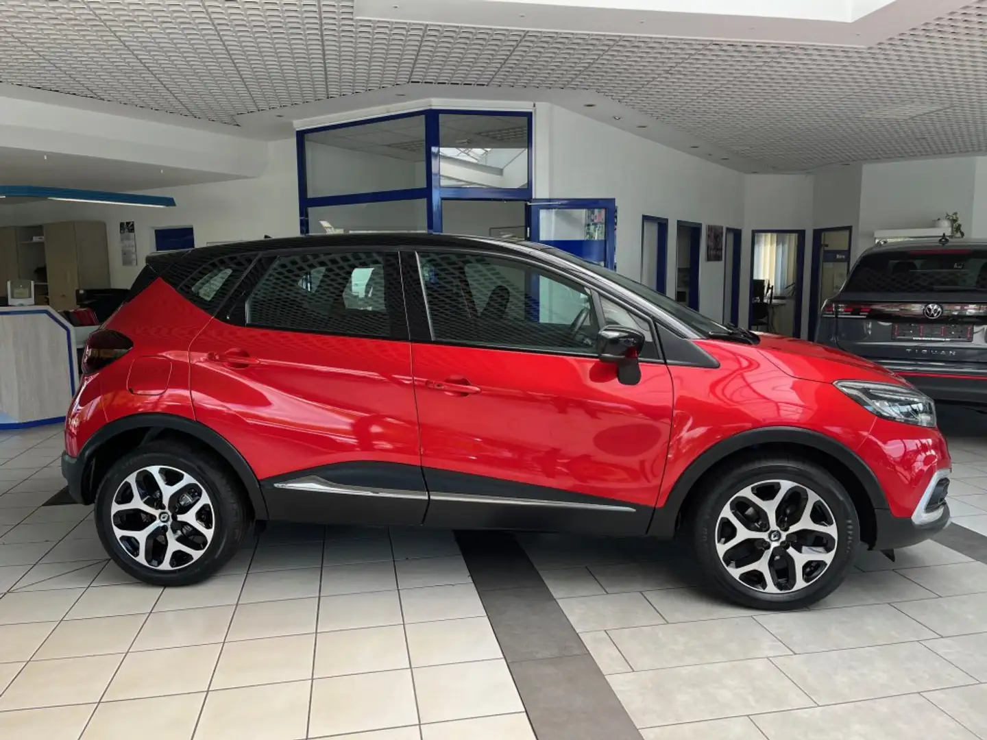 Renault Captur Intens Tce , LED-SW,Sitzheiz, Червоний - 1
