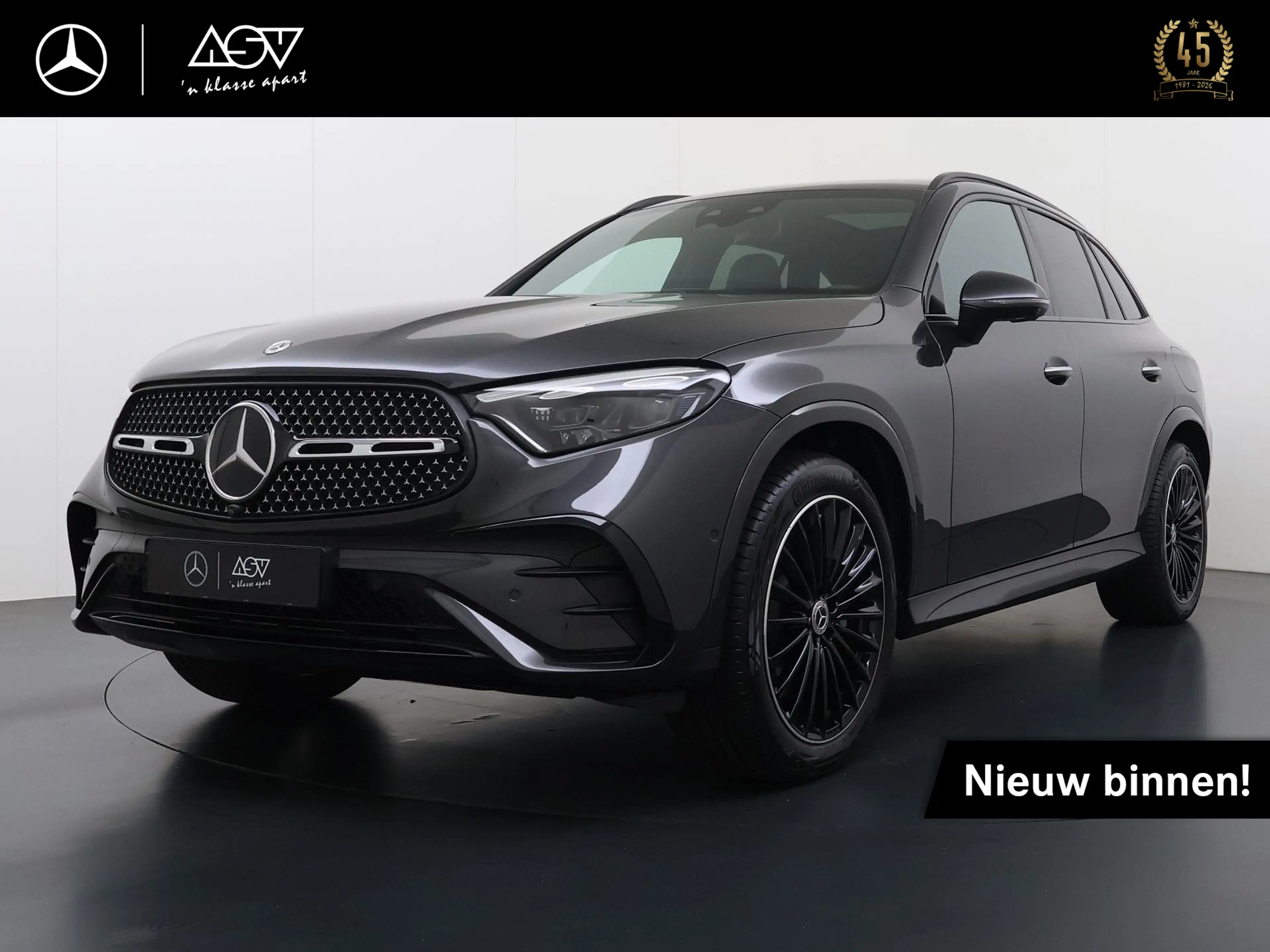 Mercedes-Benz GLC 300 300e 4MATIC AMG Line | Luchtvering | Panorama - Sc