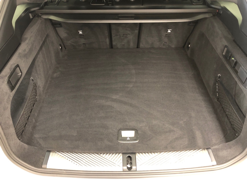 BMW 540 d xDrive — photo 11