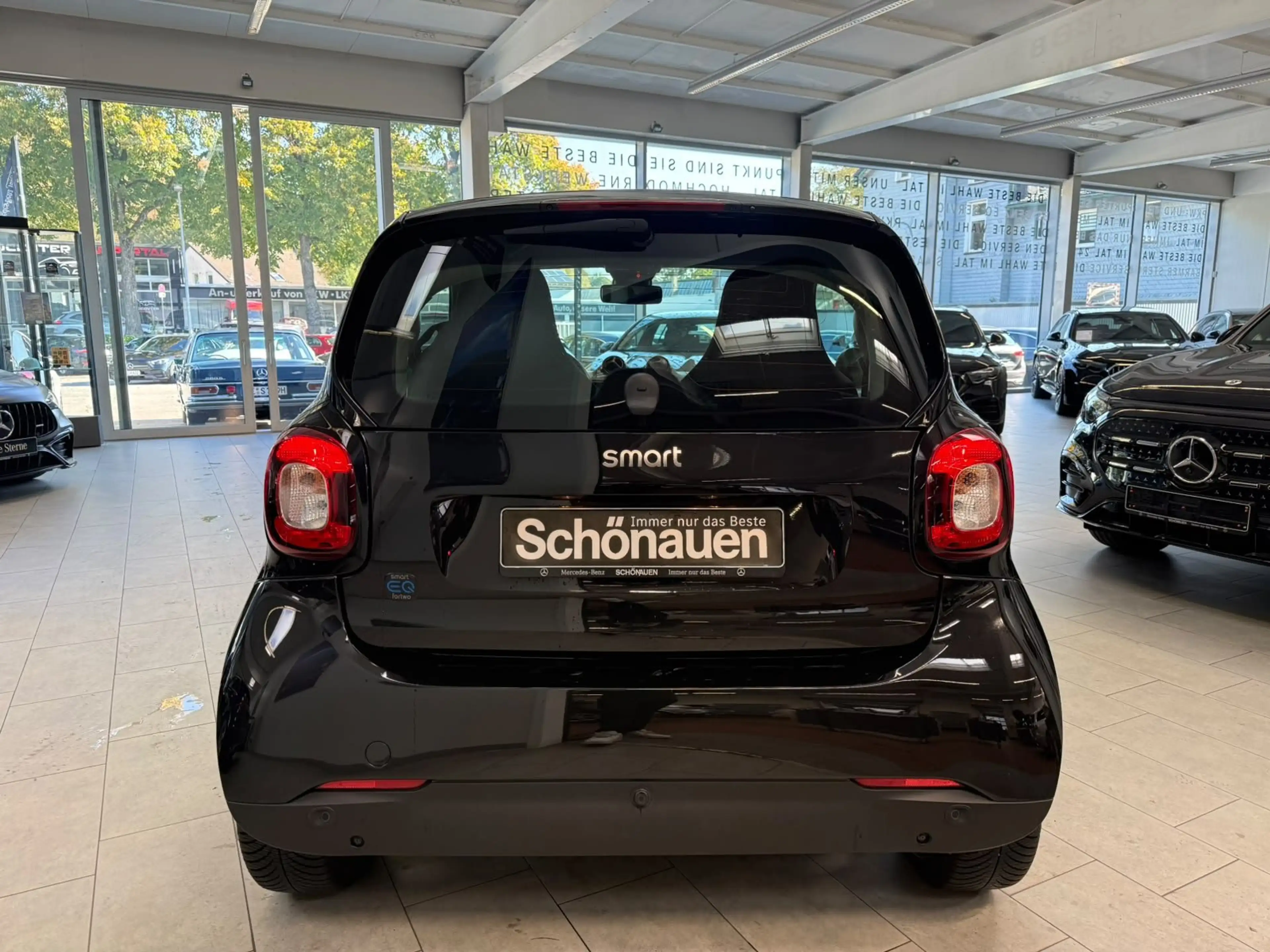 smart forTwo EQ fortwo Coupé 22KW+PURE+KLIMA+DAB+EINPARKHILFE — photo 5