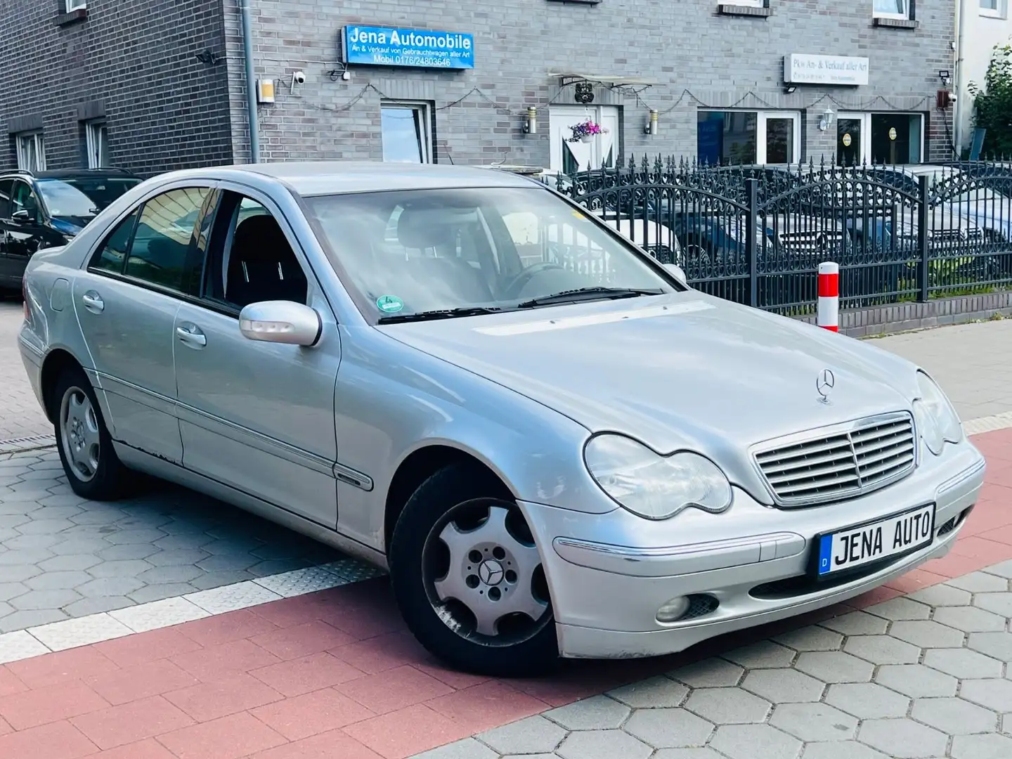 Mercedes-Benz C 200 Kompressor Elegance Automatik Klimaaut. Argent - 1