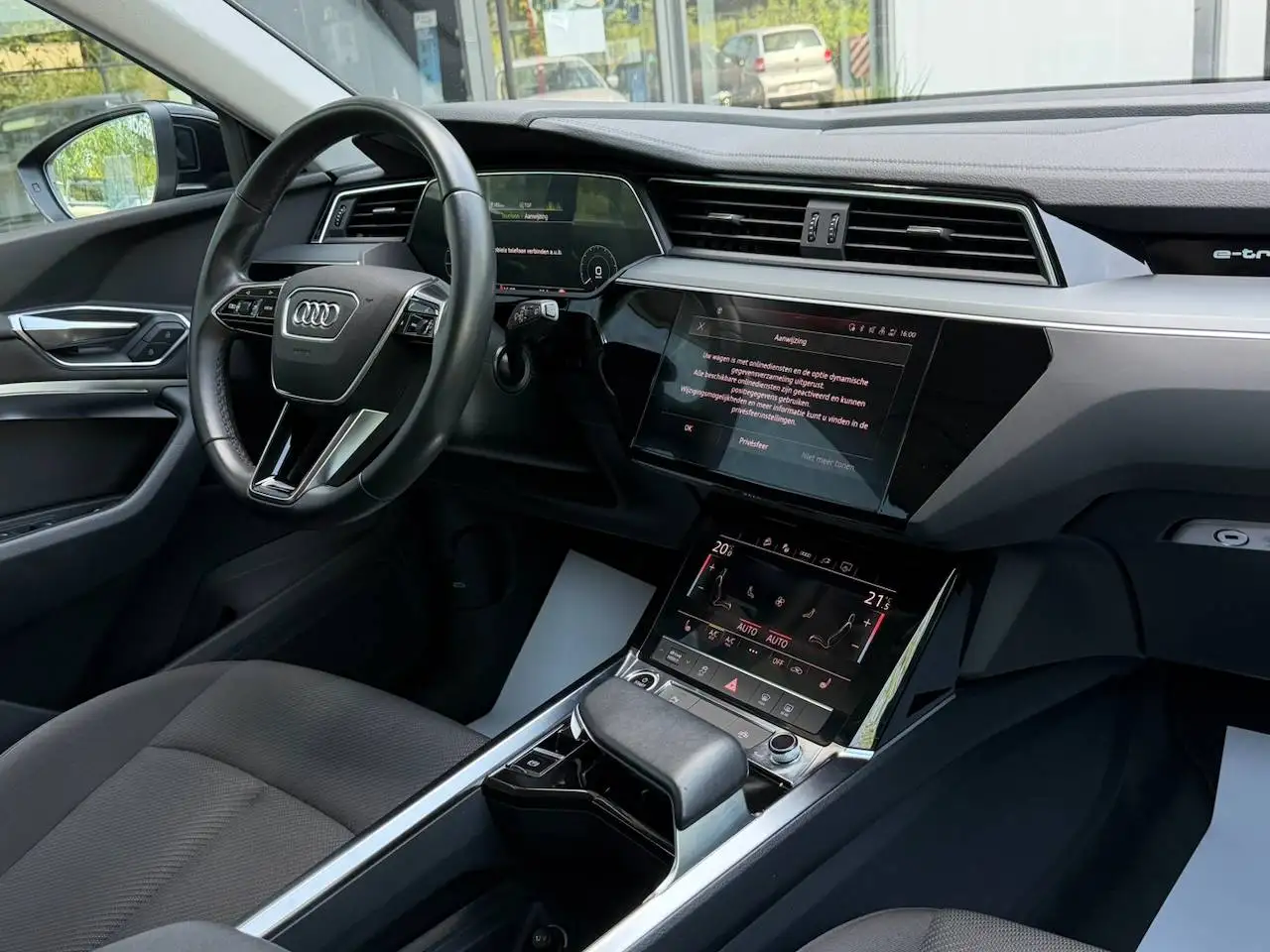 Audi e-tron 50 QUATTRO GPS CAMERA CARPLAY ELEKKOFFER VERWARMDE ZETELS — 5/18