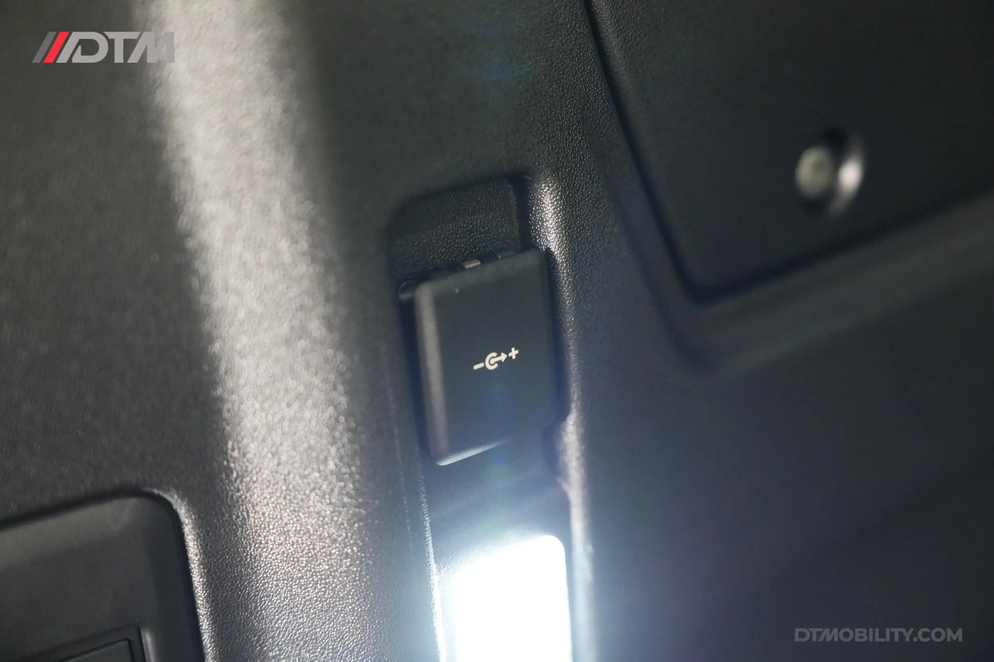 Land Rover Defender 2.0 P300e 110 X-Dynamic PHEV SE | NIEUW! | Leder | — photo 15