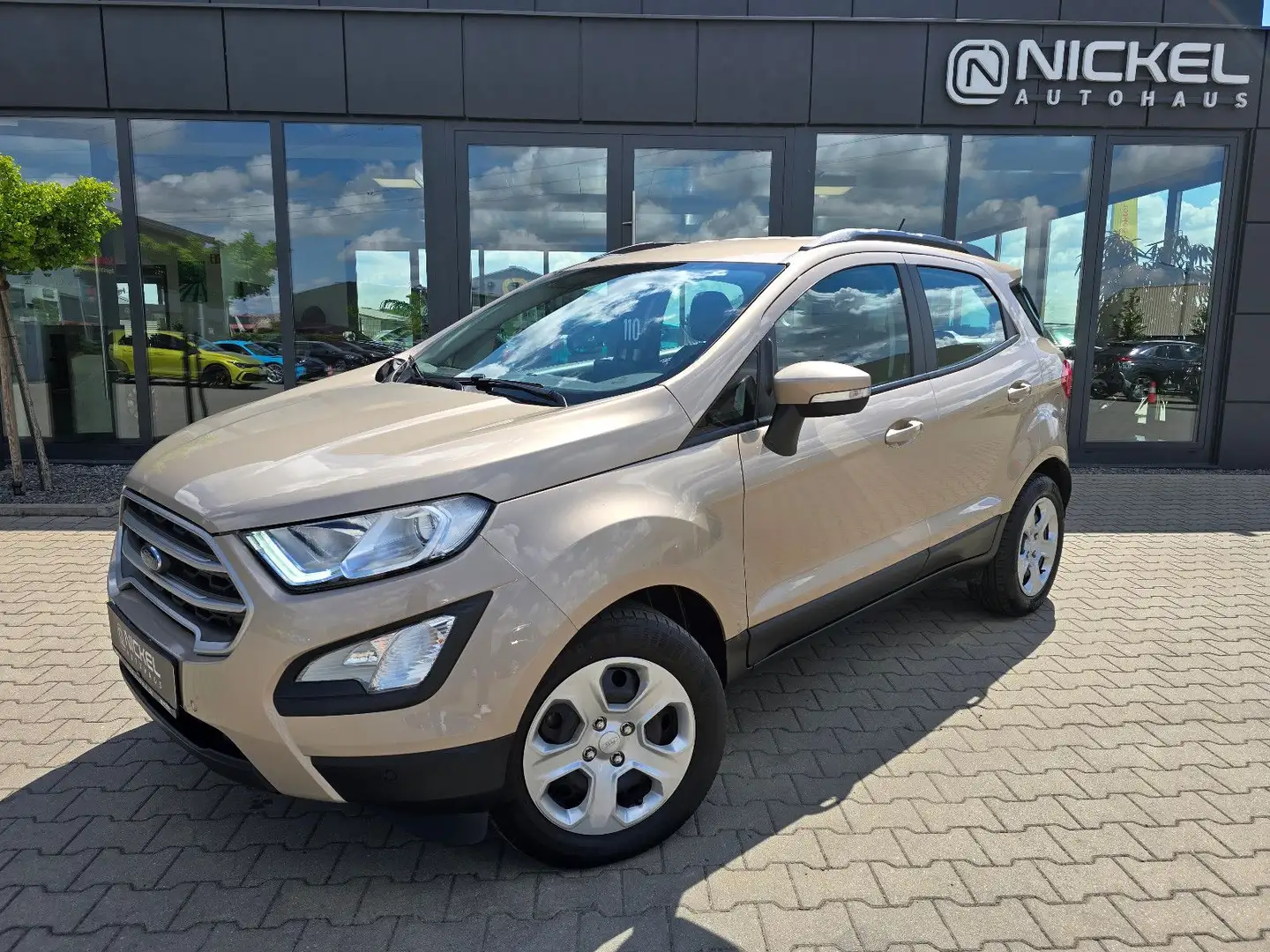 Ford EcoSport Cool & Connect*Winterr.*Navi*Ahk* Grau - 1