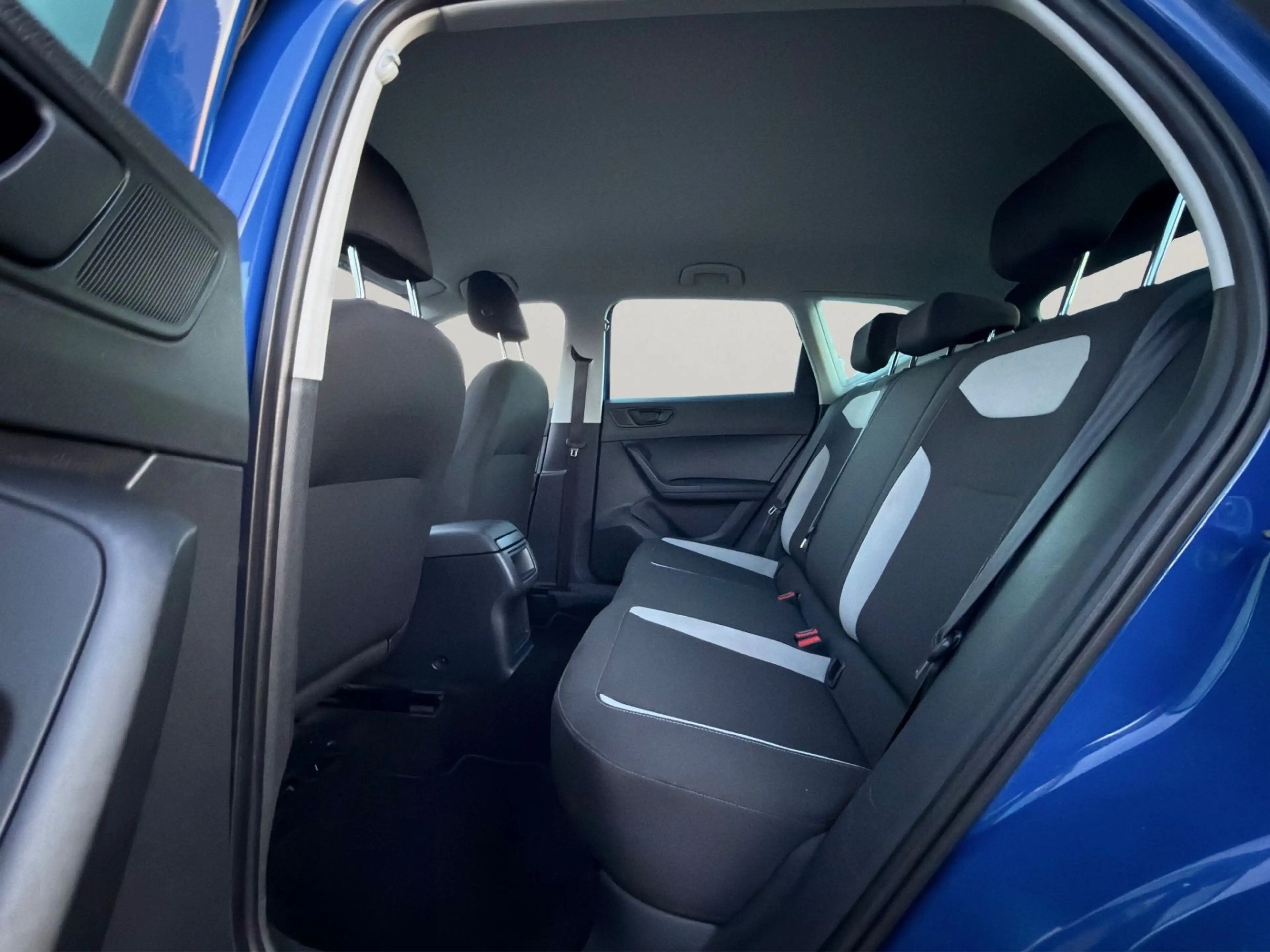 SEAT Ateca 1.0 TSI REFERENCE LINE / FRONT ASSISTENT / SITZHE — photo 14