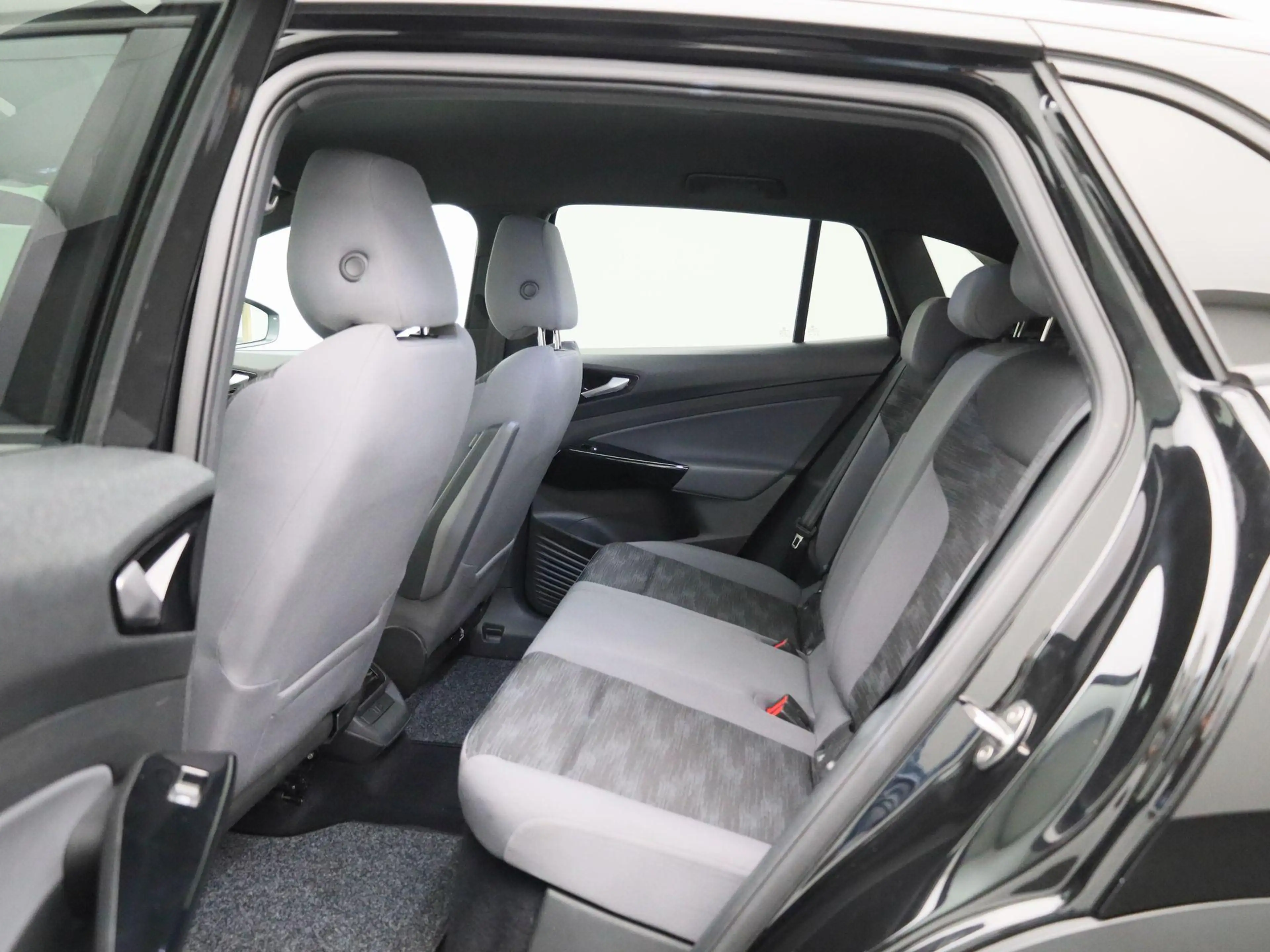 Volkswagen ID.4 Pro Performance 77 kWh 150 kW Pro — photo 12
