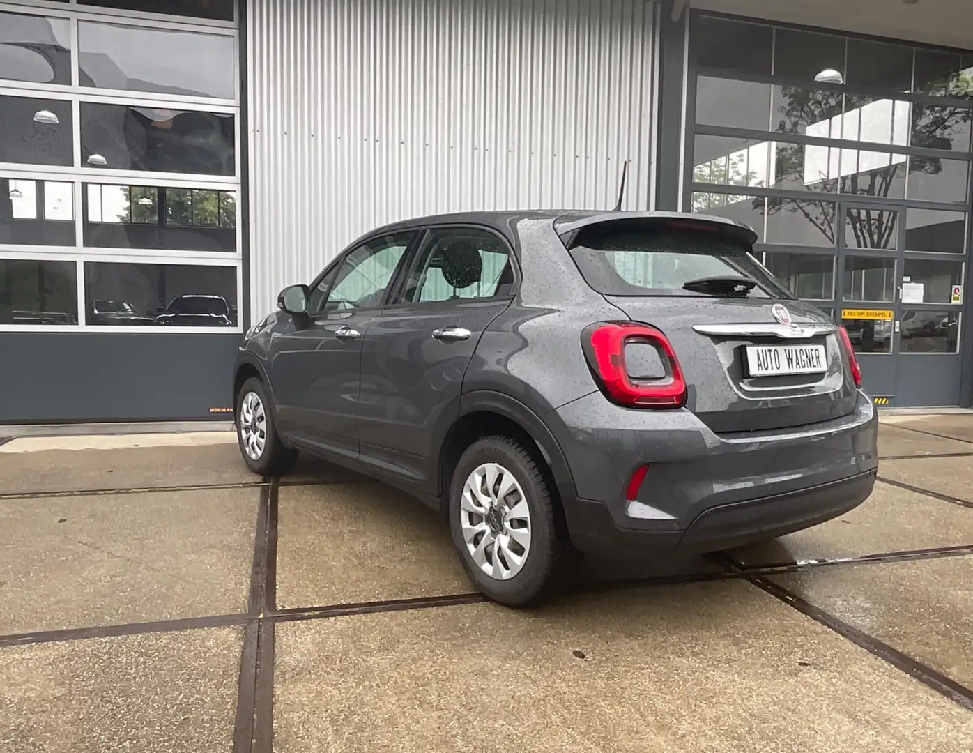 Fiat 500X 1.0 GSE Urban Grijs - 2