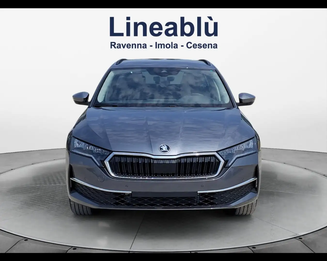 Skoda Octavia Executive 2,0 TDI 85 kW (115 CV) 6 marce - manuale Grigio - 2