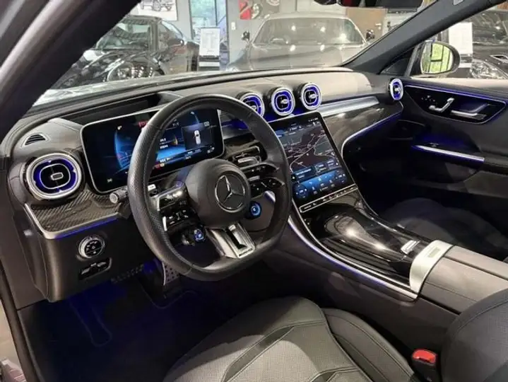 Mercedes-Benz Clase C 2023, foto 18