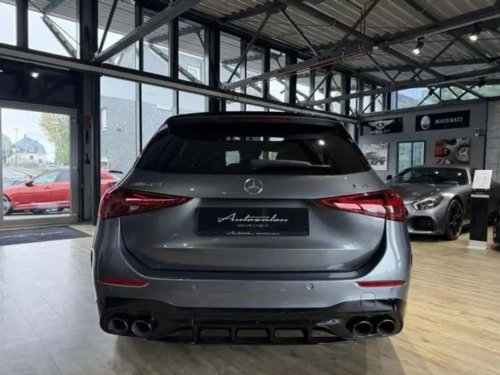 Mercedes-Benz Clase C 2023, foto 6