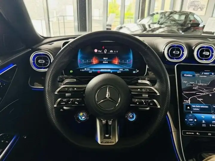 Mercedes-Benz Clase C 2023, foto 21