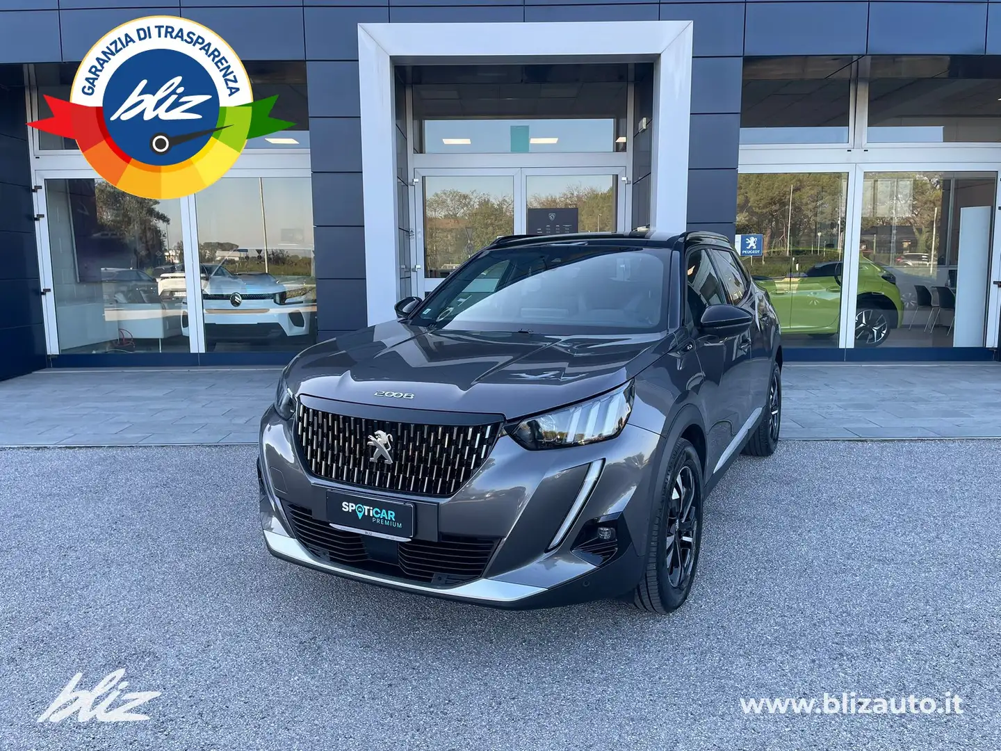 Peugeot 2008 1.2 puretech gt line s&s 130cv Grigio - 1