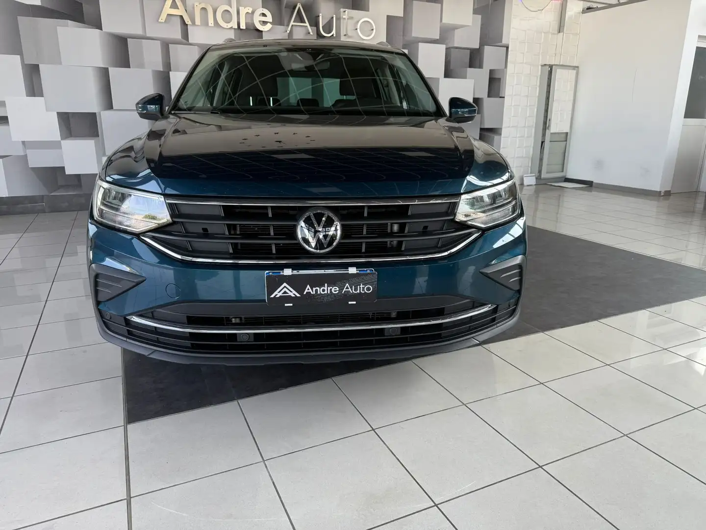 Volkswagen Tiguan Tiguan 2.0 tdi Life 122cv Blu/Azzurro - 2