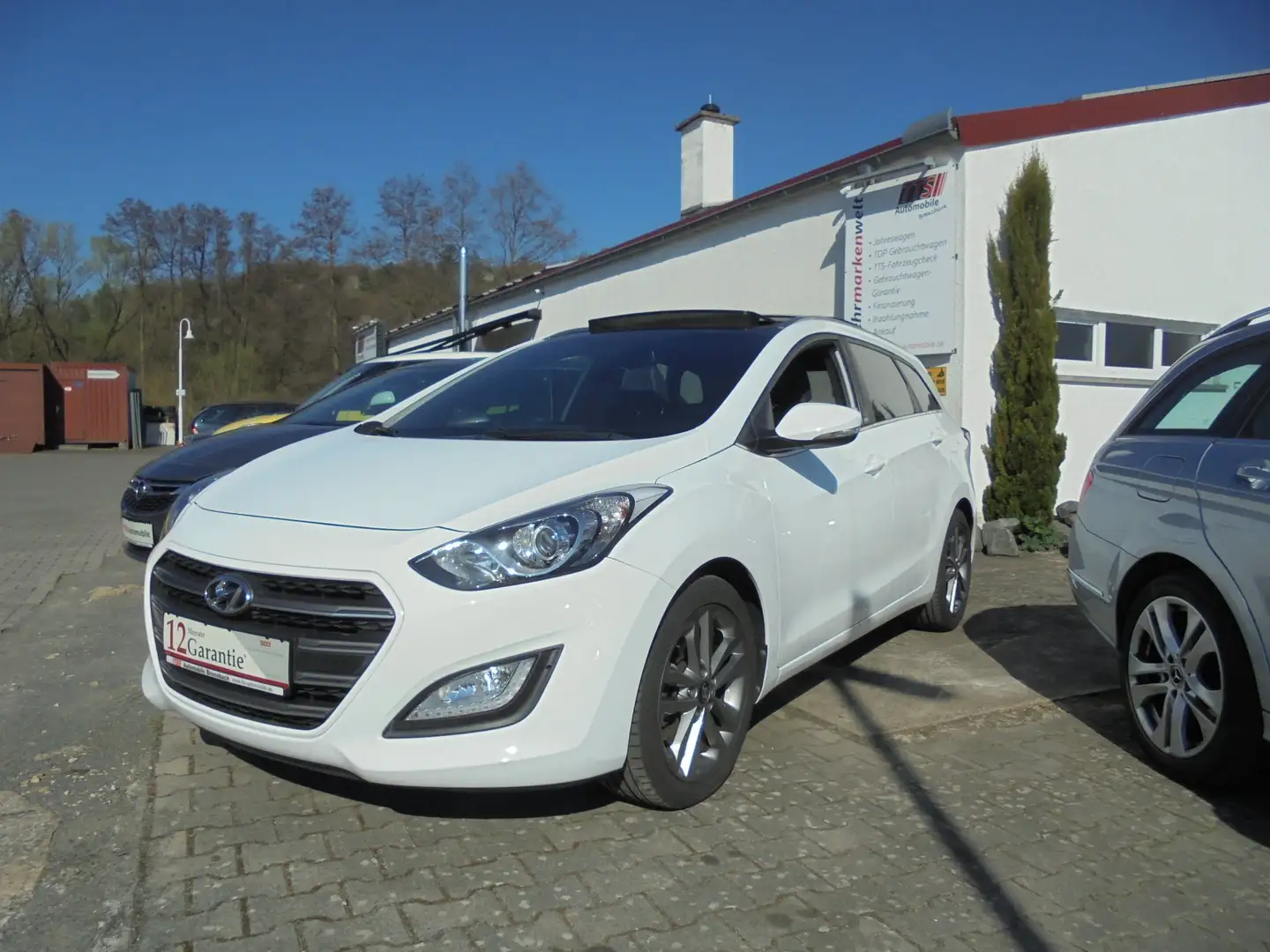 Hyundai i30 blue Passion Blanc - 1
