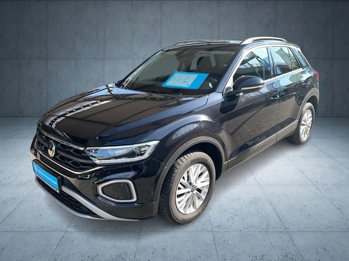 Volkswagen T-Roc 2.0 TDI DSG Life Navi LEDplus RFK Schwarz - 2