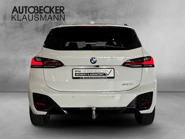 BMW 2 Series view 6