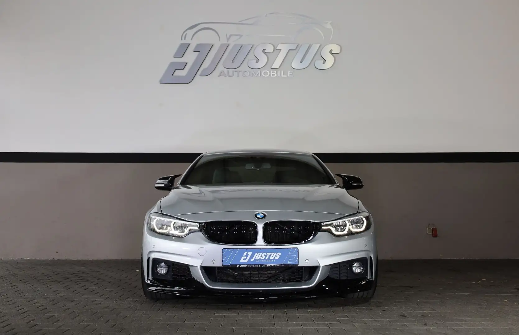 BMW 440 i xDrive Cabrio/360*/HUD/HK/TOTW/LHZ/SHZ/R20 Silber - 2