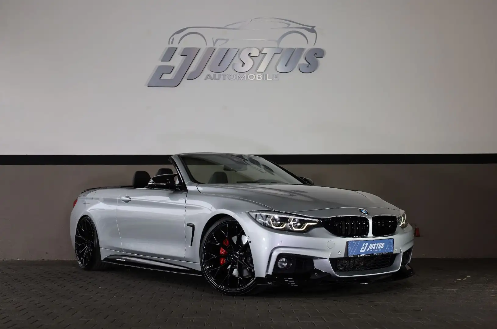 BMW 440 i xDrive Cabrio/360*/HUD/HK/TOTW/LHZ/SHZ/R20 Silber - 1