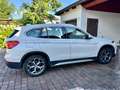 BMW X1 X1 xDrive18d xLine Aut. Weiß - thumbnail 2