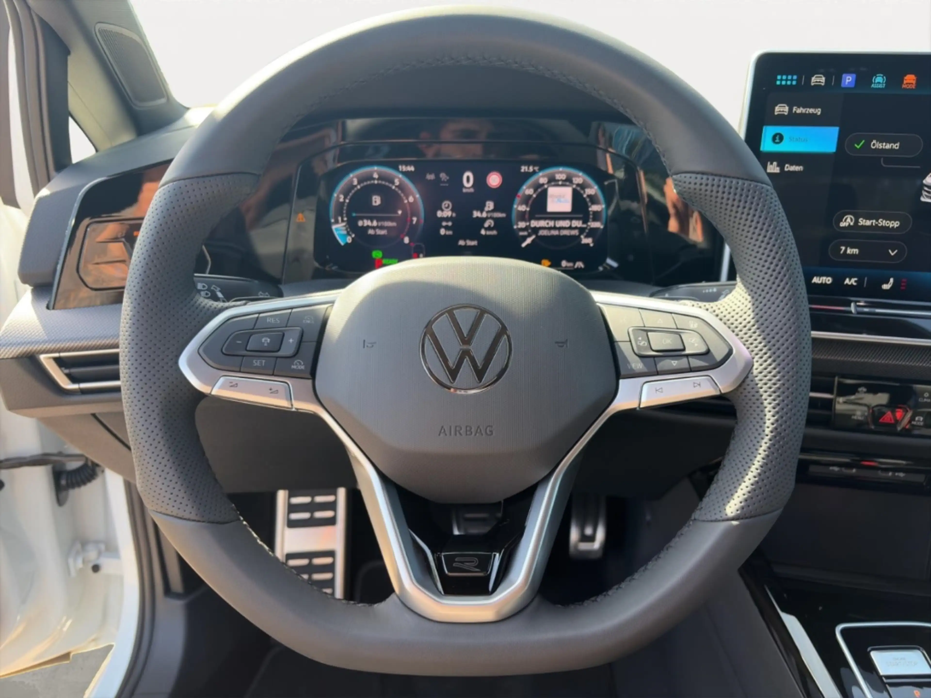 Volkswagen Golf R -Line 1,5 l eTSI OPF 110 kW (150 PS) 7-Gang-Doppel — photo 9