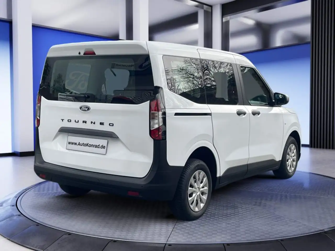 Ford Tourneo Courier 2026