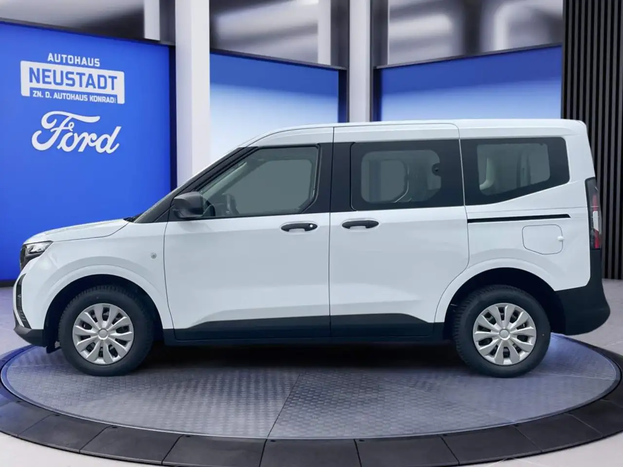 Ford Tourneo Courier 2026