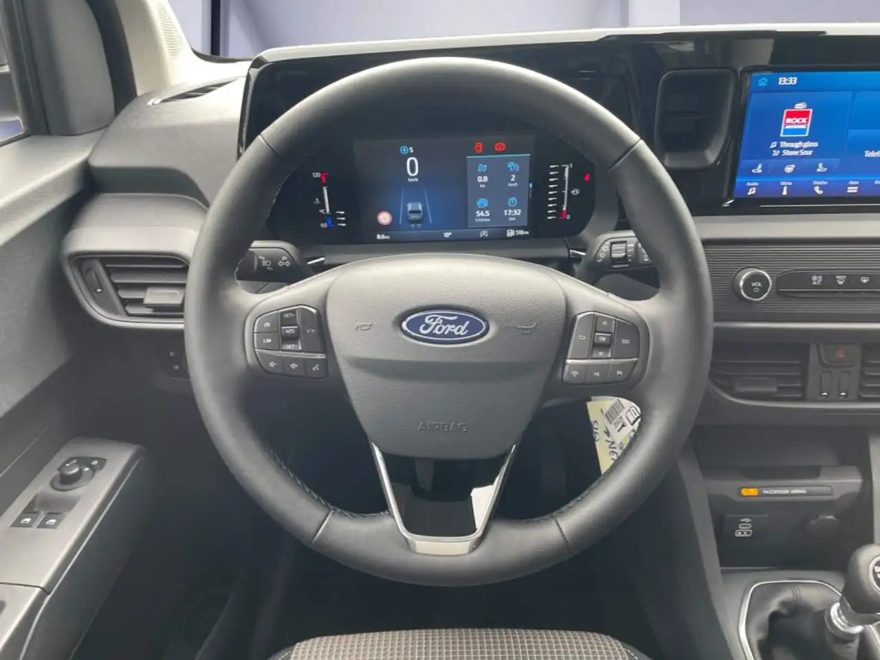 Ford Tourneo Courier 2026 — фото 11