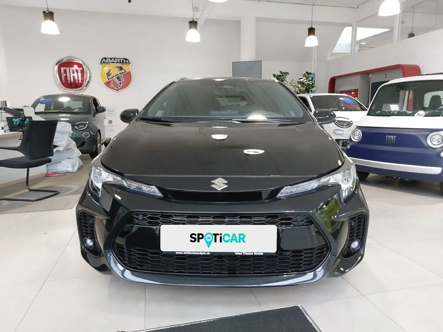 Suzuki Swace 1,8 HEV E-CVT Shine Schwarz - 2