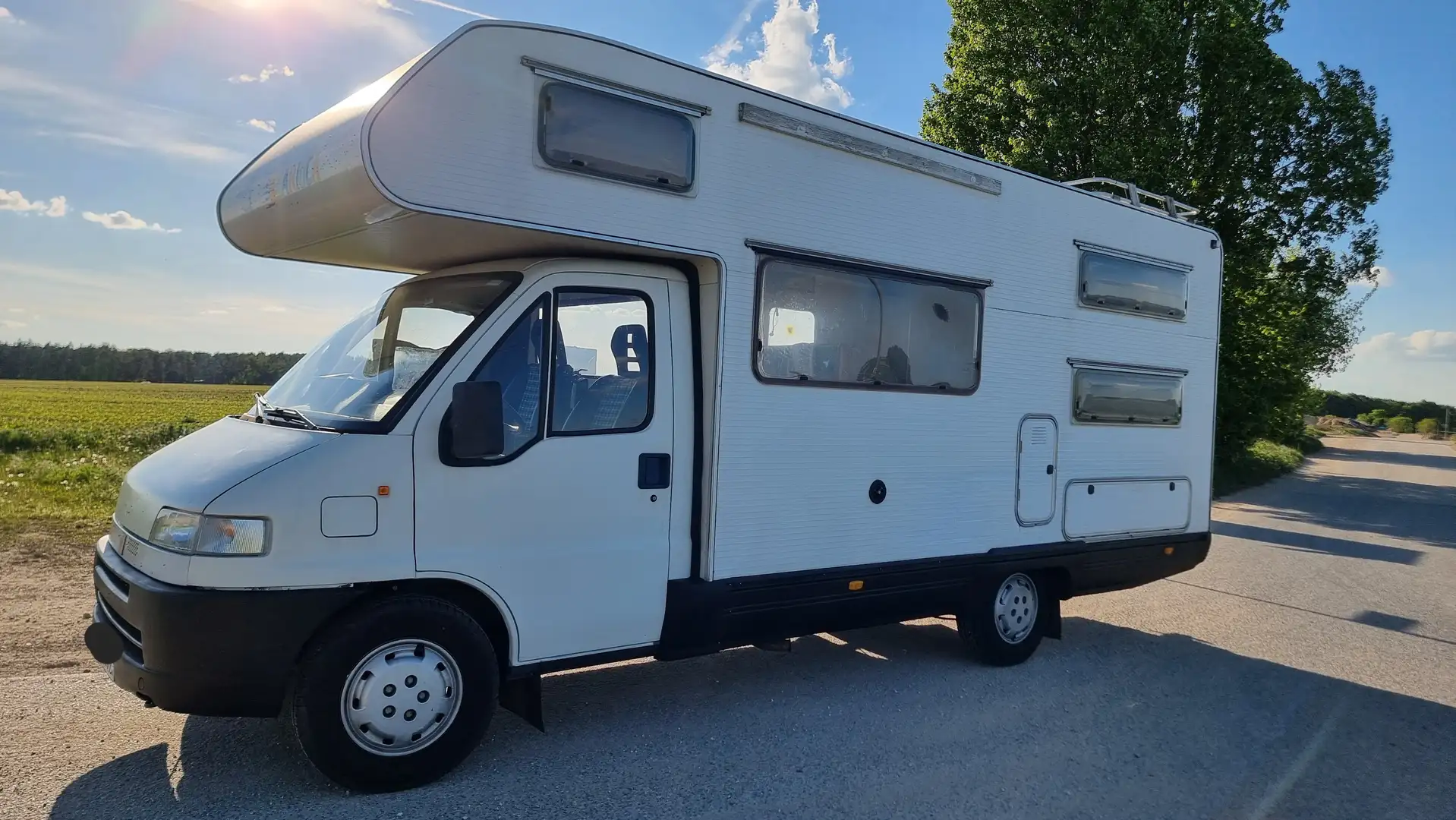 Fiat Ducato Wohnmobil Weiß - 1