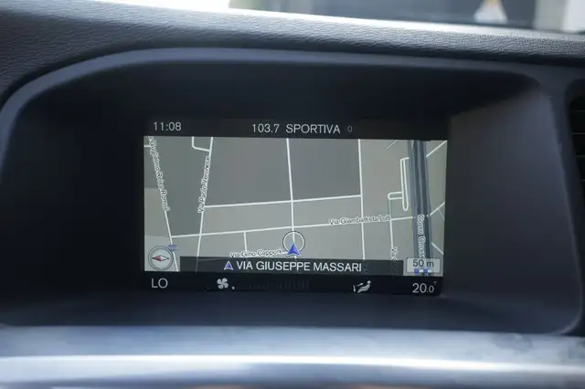 Volvo V60 view 7