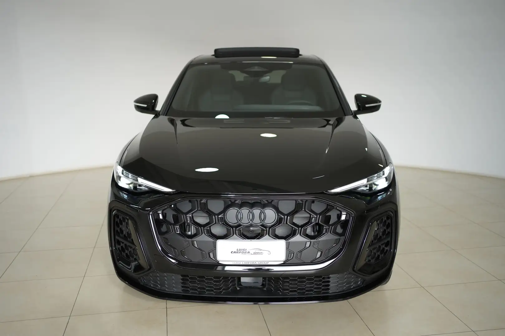 Audi Q5 SPB NEW Model  S Line+Tetto Apribile *Full Optional* Nero - 2