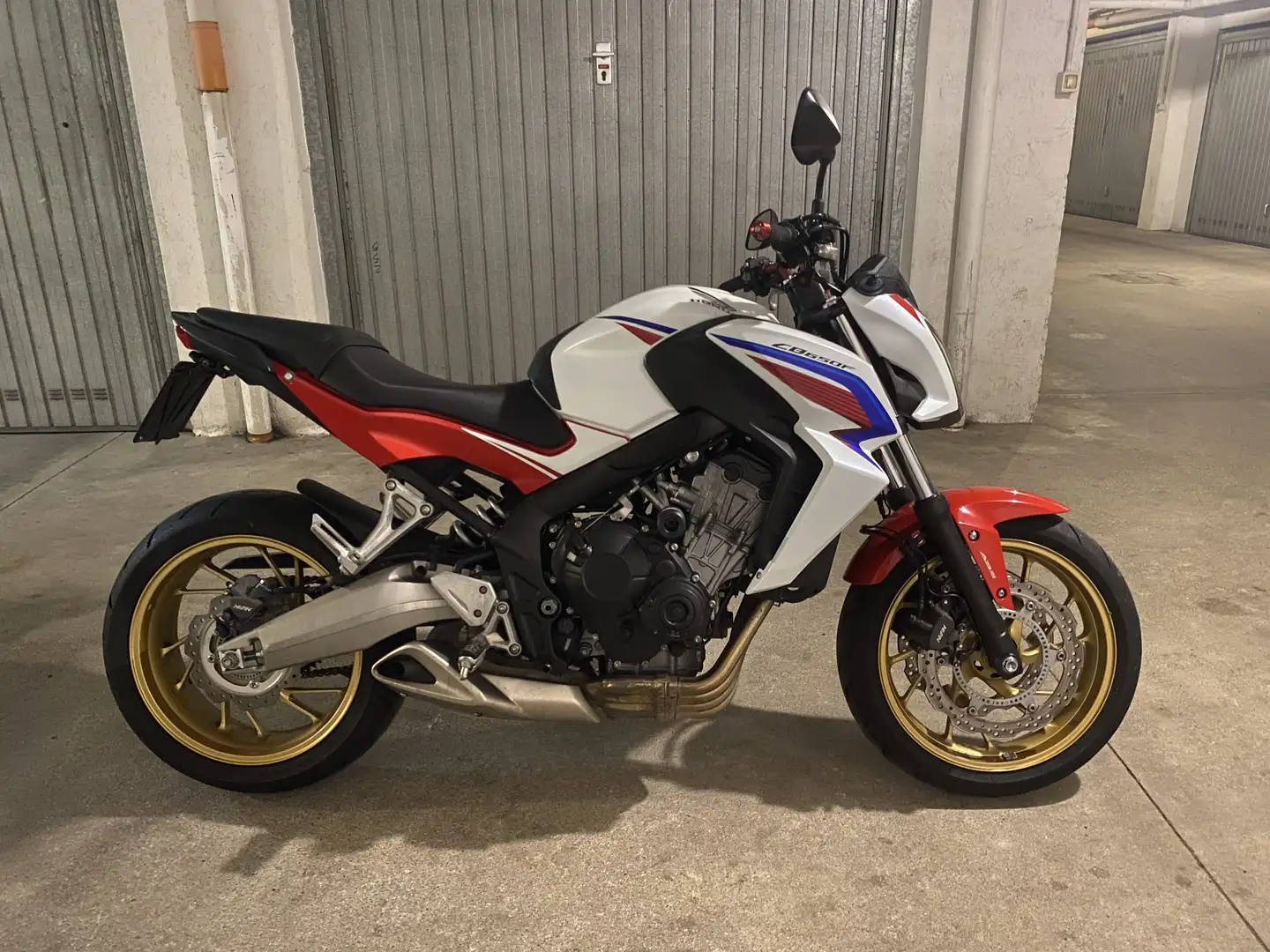 Honda CB 650 ABS - 1