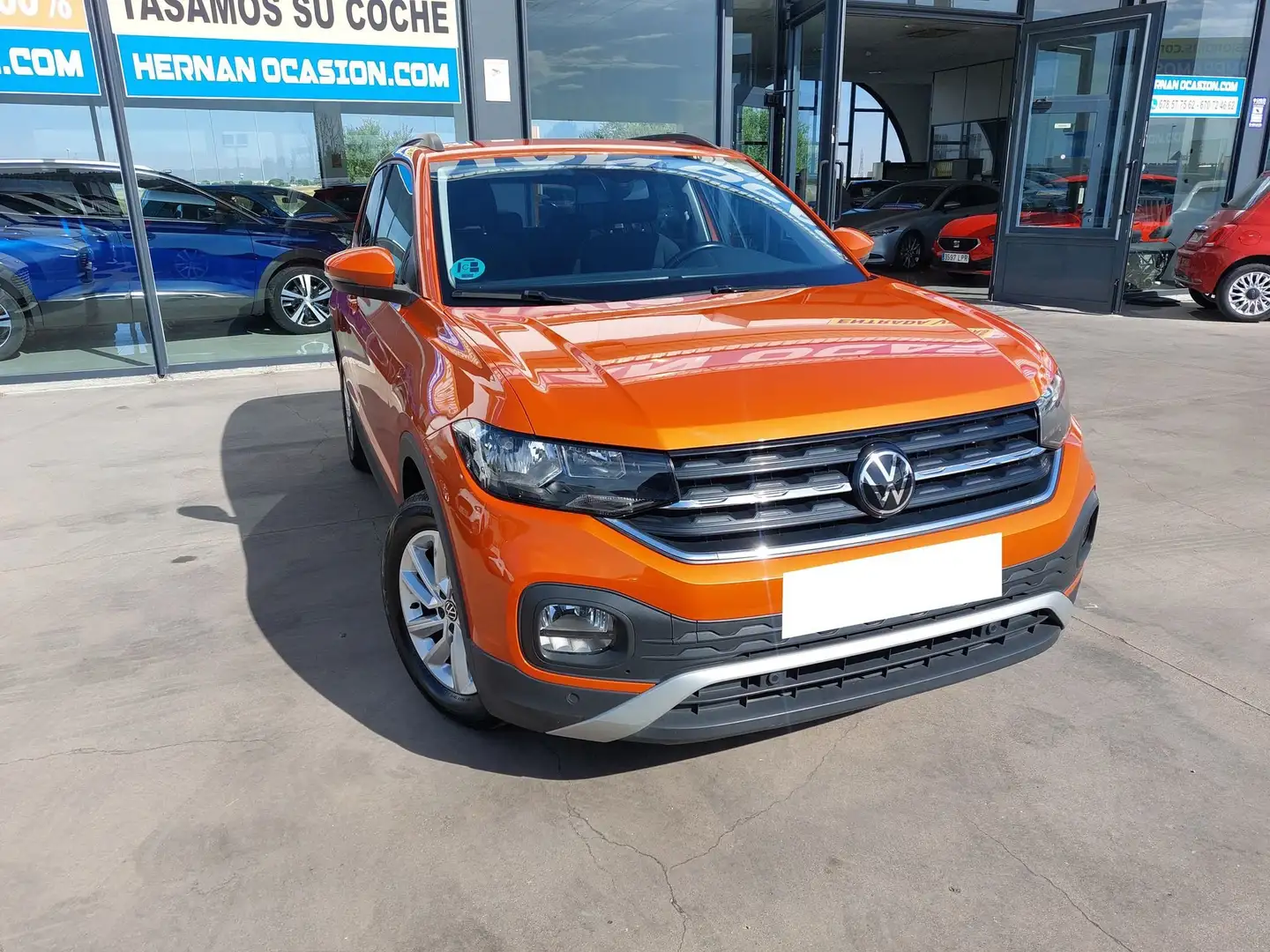 Volkswagen T-Cross 1.0 TSI Advance Orange - 1