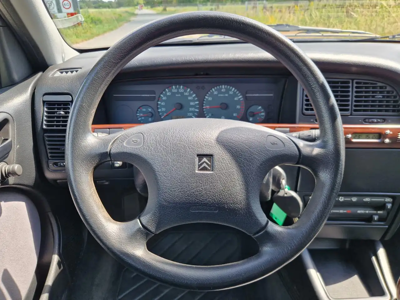 Citroen Xantia 1.8i-16V Millésime vol leder en airco, foto 11