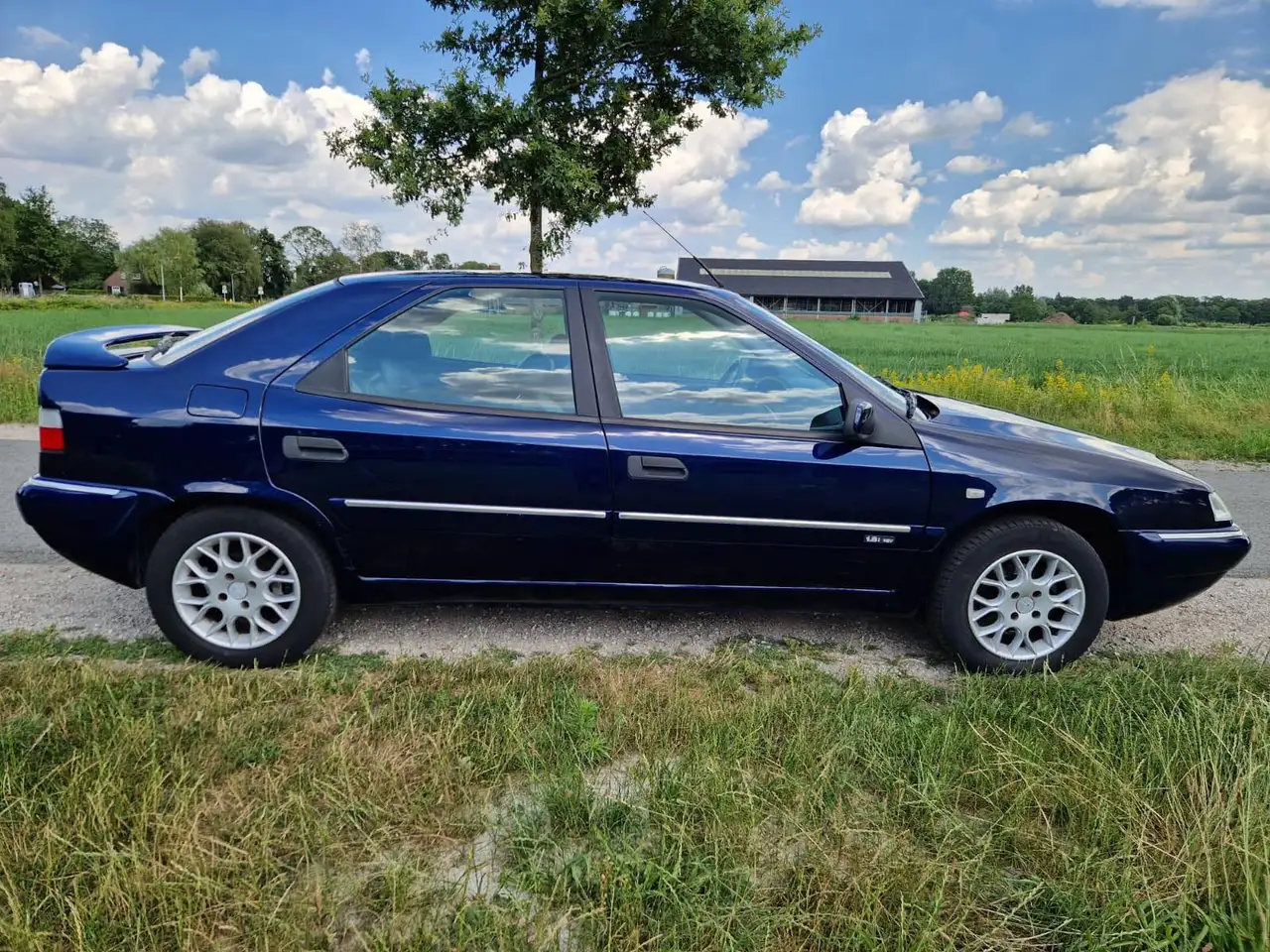 Citroen Xantia 1.8i-16V Millésime vol leder en airco, foto 4