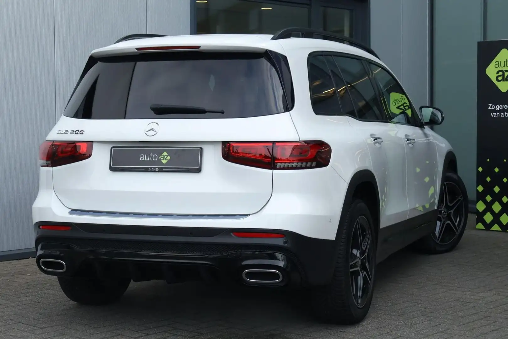 Mercedes-Benz GLB 200 Business Solution AMG / Pano / Keyless / Blanc - 2