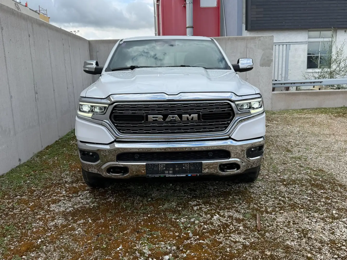 Dodge RAM 1500 Limited Crew Cab Long Bed N1 Weiß - 2