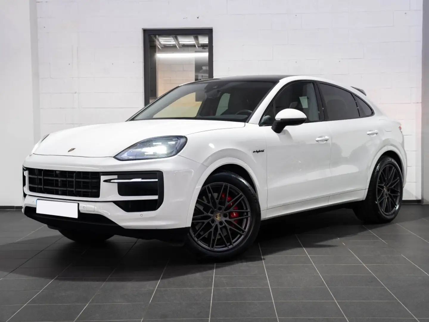 Porsche Cayenne E-Hybrid Aut. Weiß - 2