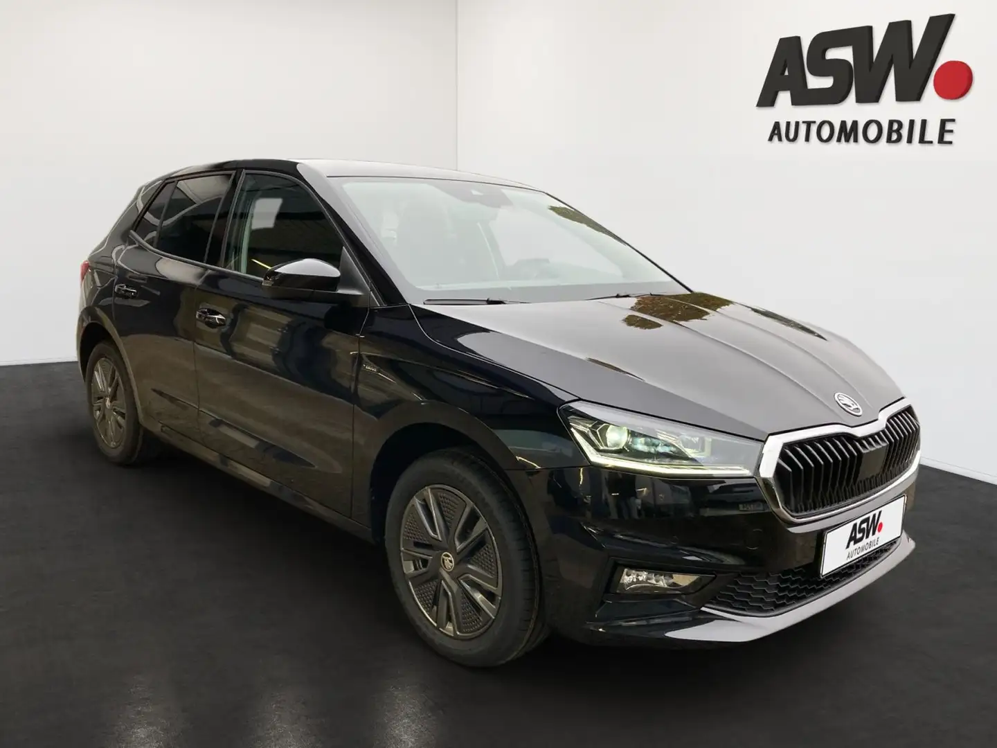 Skoda Fabia Drive 1,0TSI 95PS Klima PDC SHZ SmartLink Schwarz - 2