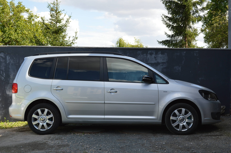 Volkswagen Touran Match   *Kundenauftrag* — photo 4