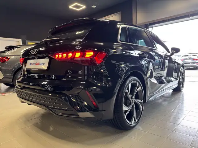 Audi A3 view 7