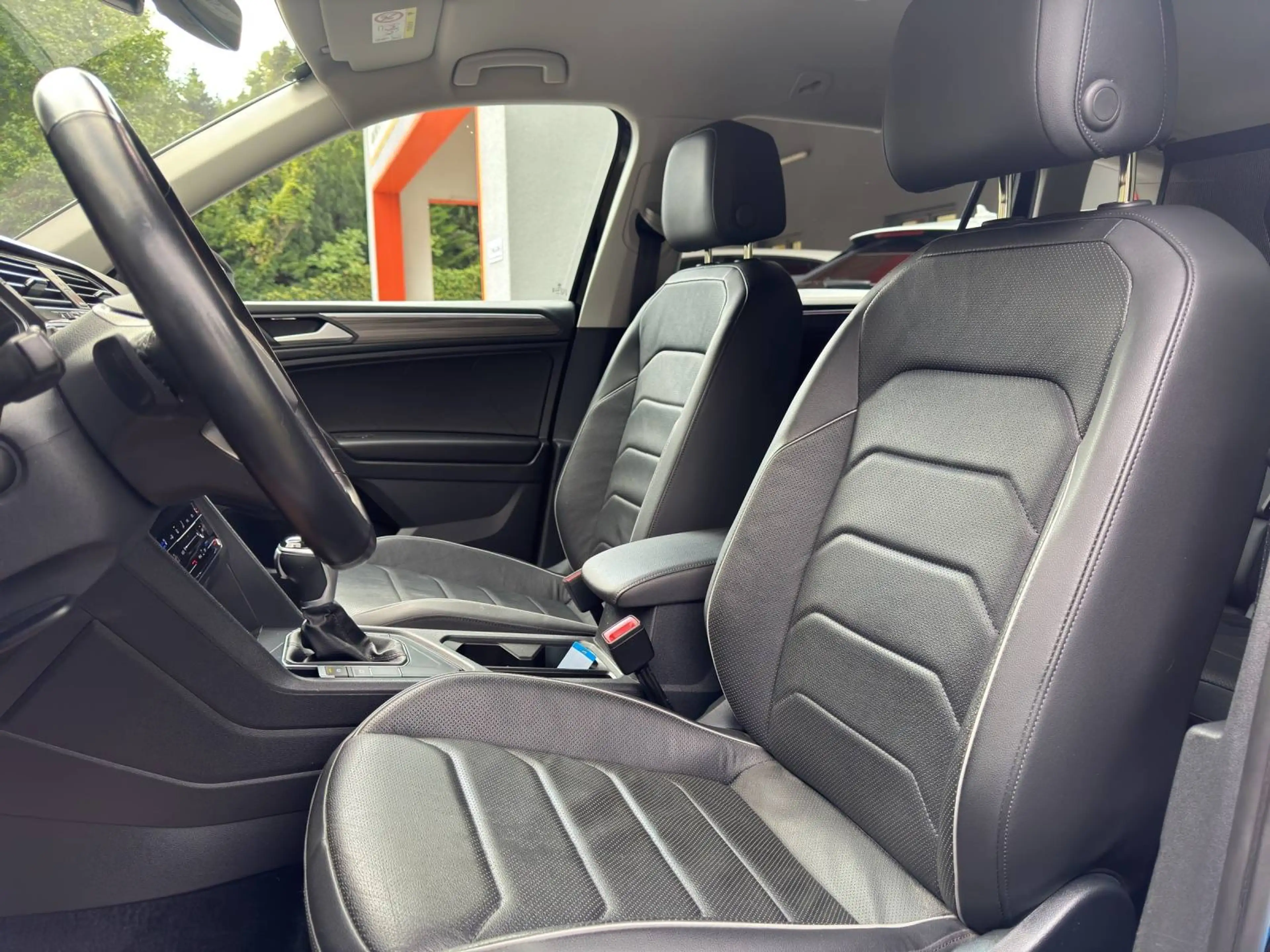 Volkswagen Tiguan Allspace Life DSG Top Ausstattung — photo 13