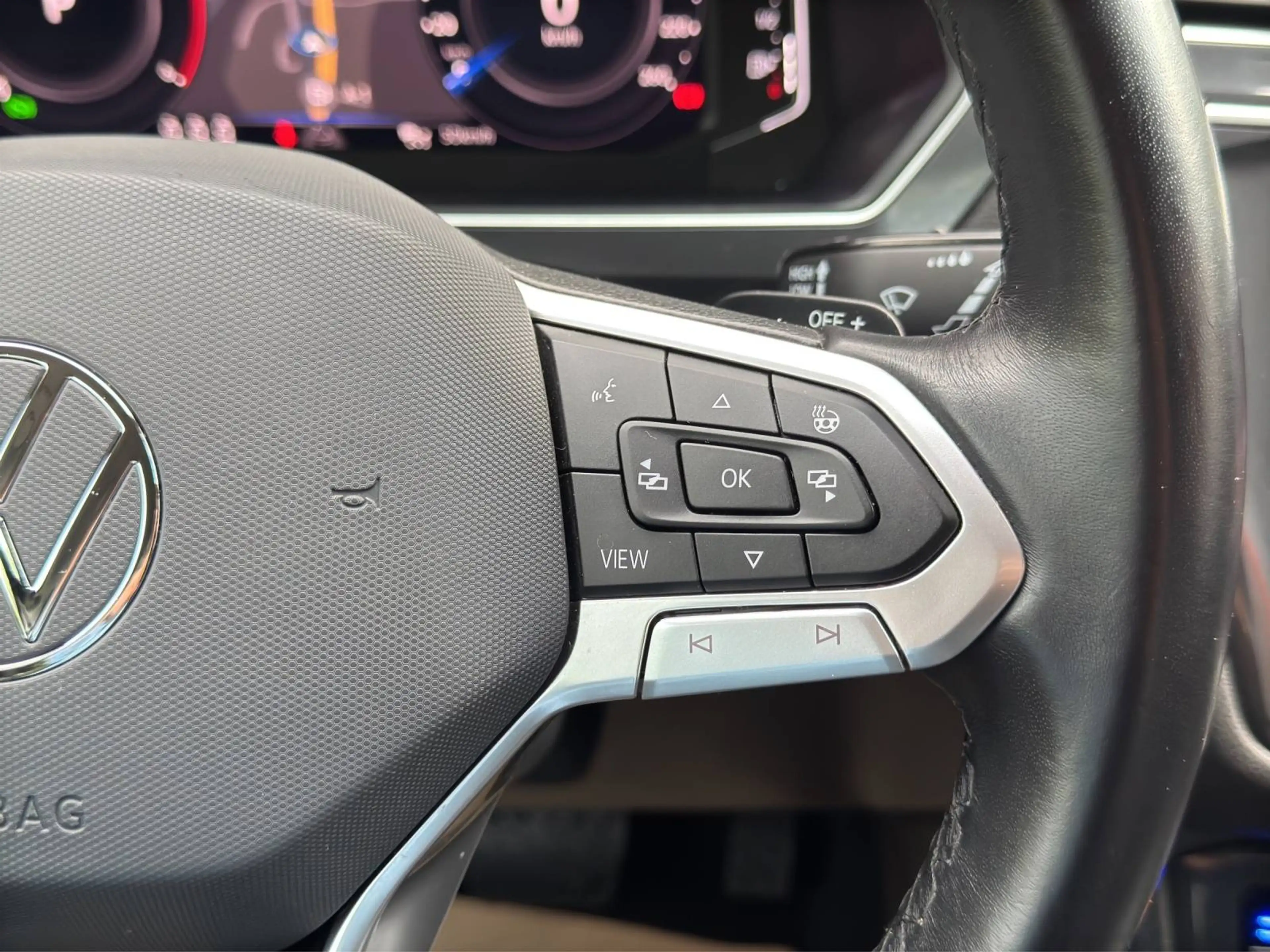 Volkswagen Tiguan Allspace Life DSG Top Ausstattung — photo 10